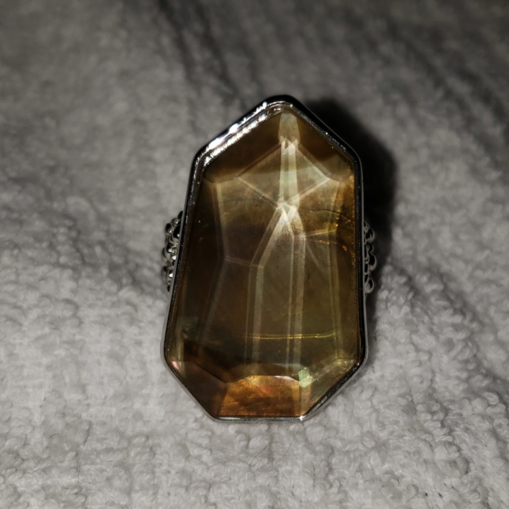 Chloe + Isabel ring